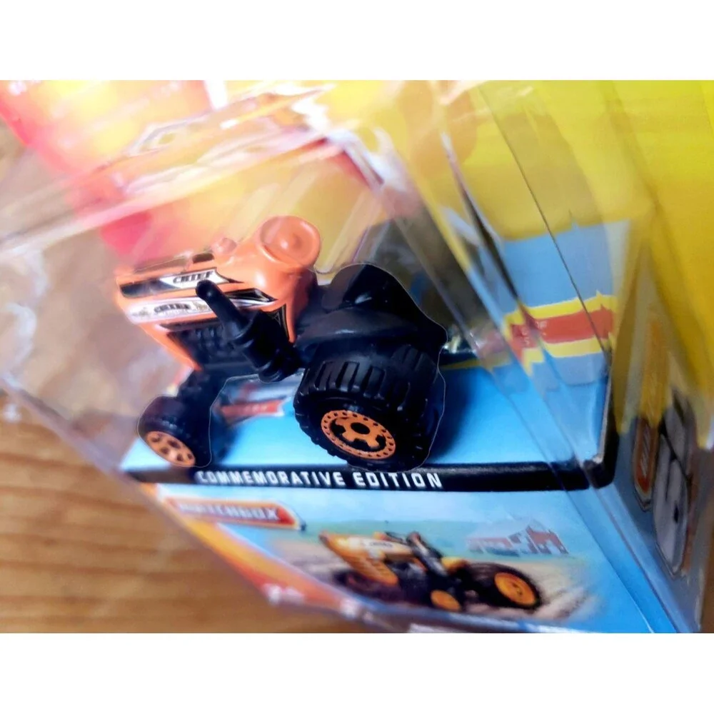 2013 Matchbox 60Th. Anniversary CROP MASTER Diecast Tractor Orange #24/24 #Y5345